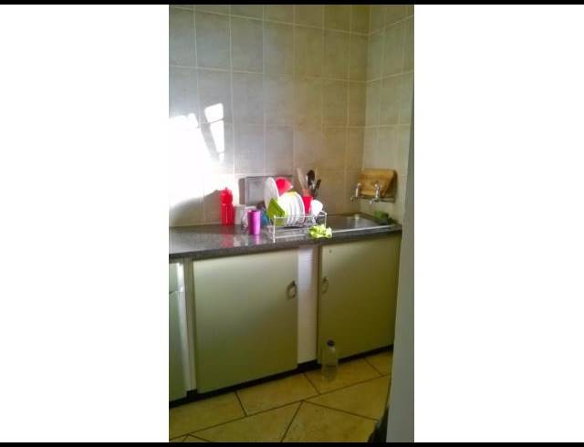 4 BEDROOM APARTMENT FOR SALE IN SUNNYSIDE